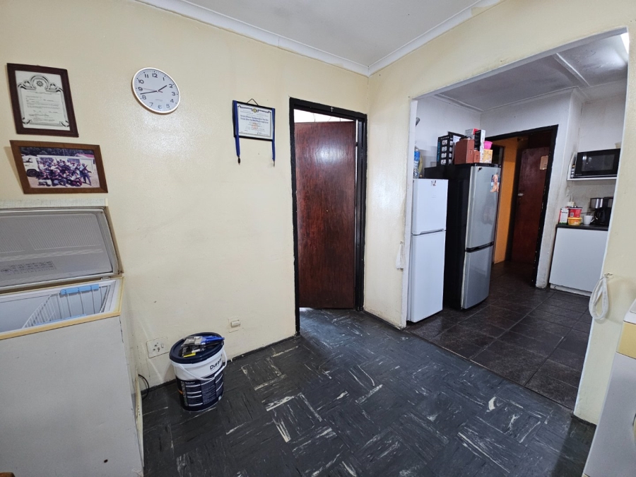 4 Bedroom Property for Sale in Beacon Valley Western Cape